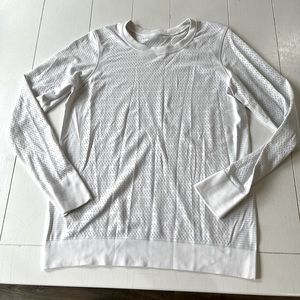 White Lululemon long sleeve size 4